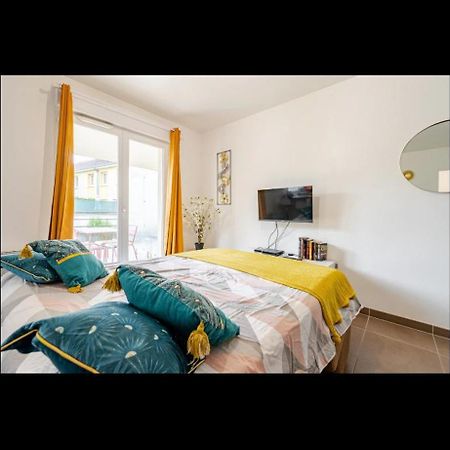 Proche Disney Et Paris - Studio Terrasse Et Parking Prive Montévrain Eksteriør billede